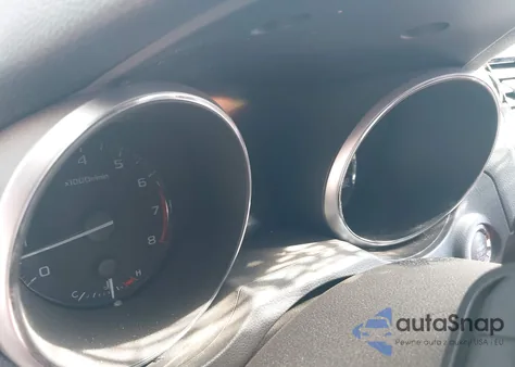 2019 Subaru Outback 3.6R Touring z USA, uszkodzony, nr VIN 4S4BSETC5K3335130